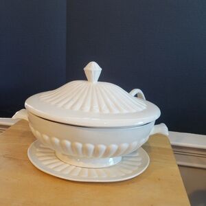 Vintage California Pottery Oval White Tureen, Cover, Ladle & Under Plate USA